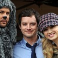 Depois dos cartazes promocionais, o FX americano liberou o primeiro trailer da 3ª temporada de "Wilfred". Com estreia prevista para o dia 20 de junho, a série, que traz Elijah Wood como protagonista, narra a...