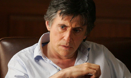 Gabriel Byrne